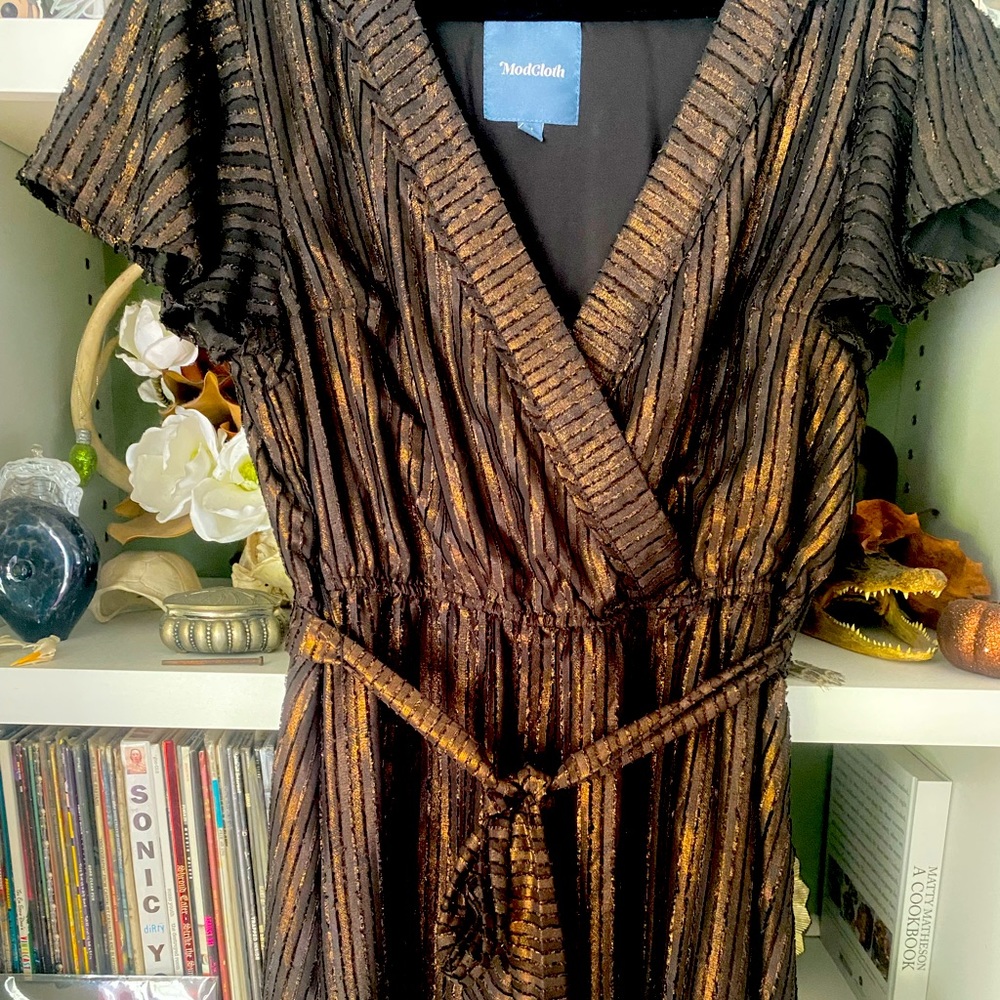 ModCloth - XL - Gold/Black Floor Length